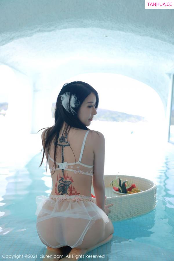 吴玉 玉兔miki [XiuRen]高清写真图 2021.12.29 No.4401 玉兔miki第45张图片